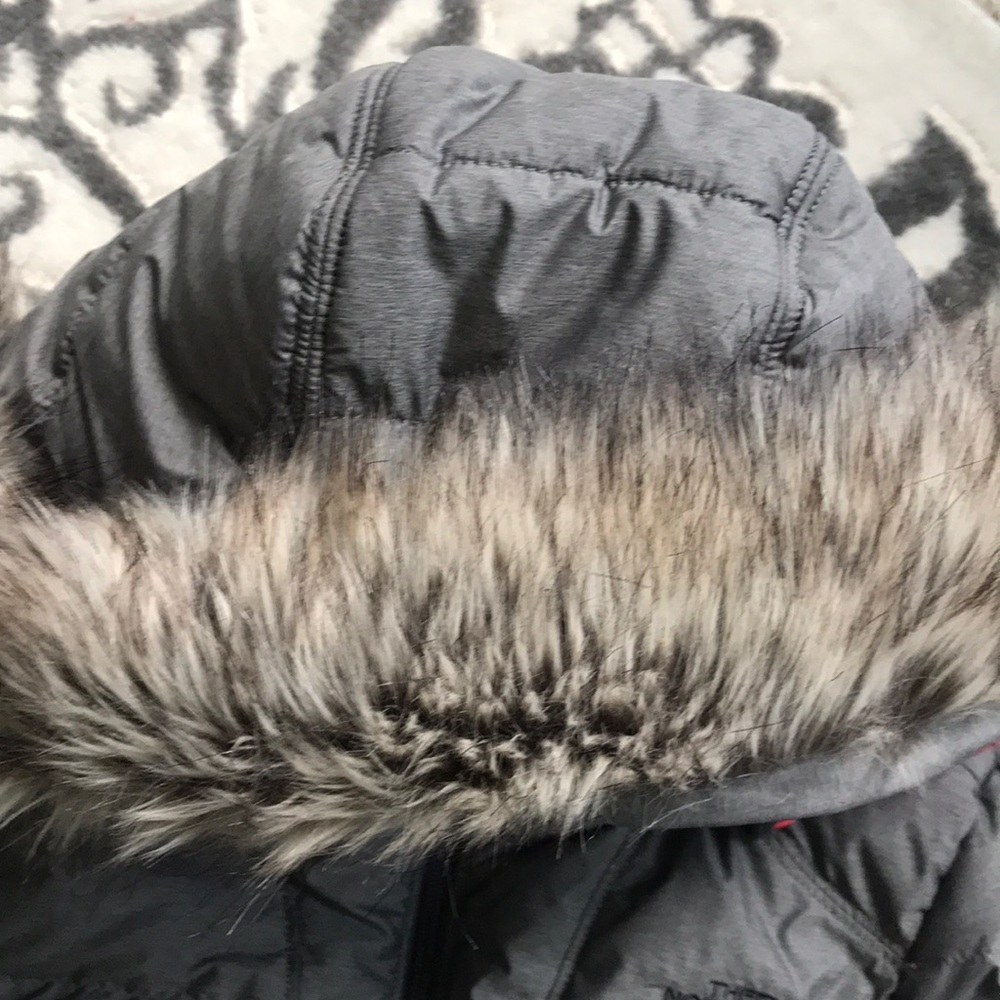 Women’s North Face furhooded 550 Down Jacket Small - Picture 5 of 7